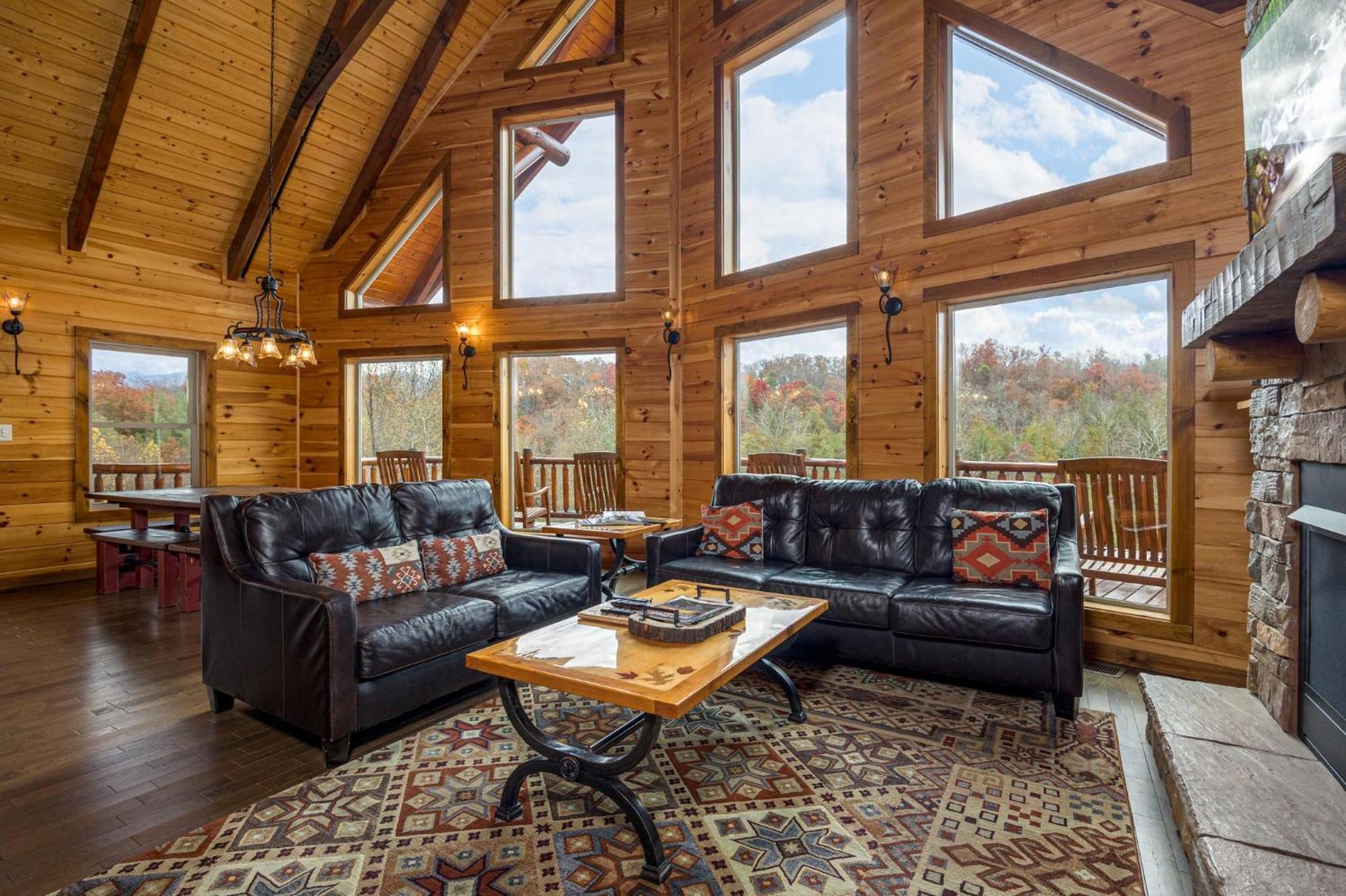 Ridge View Lodge Nature And Mountain View - Hot Tub - Firepit - Yard - Games Gatlinburg Exteriör bild