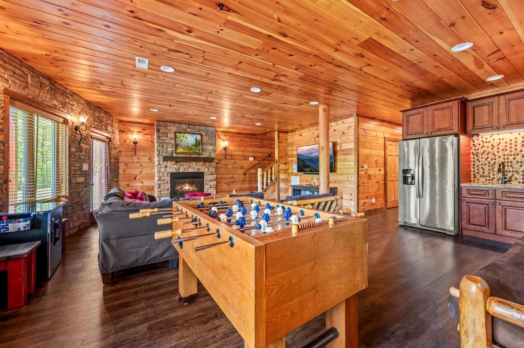 Ridge View Lodge Nature And Mountain View - Hot Tub - Firepit - Yard - Games Gatlinburg Exteriör bild