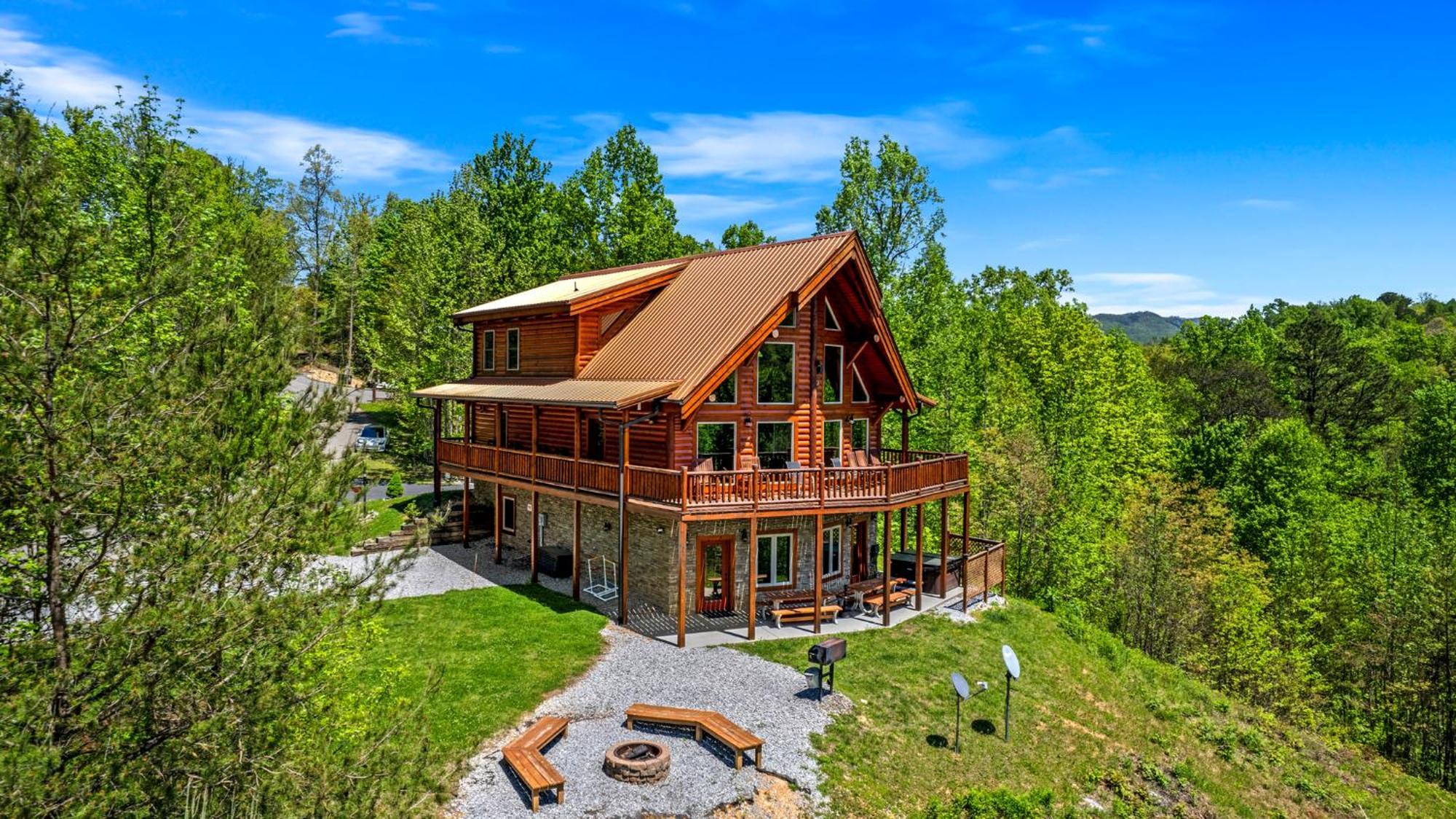 Ridge View Lodge Nature And Mountain View - Hot Tub - Firepit - Yard - Games Gatlinburg Exteriör bild