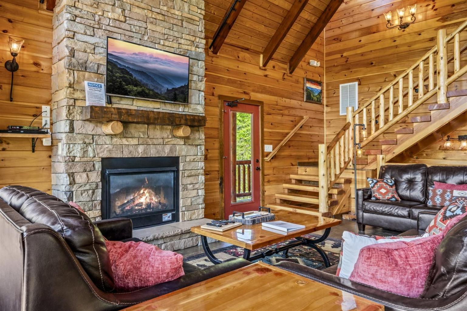 Ridge View Lodge Nature And Mountain View - Hot Tub - Firepit - Yard - Games Gatlinburg Exteriör bild